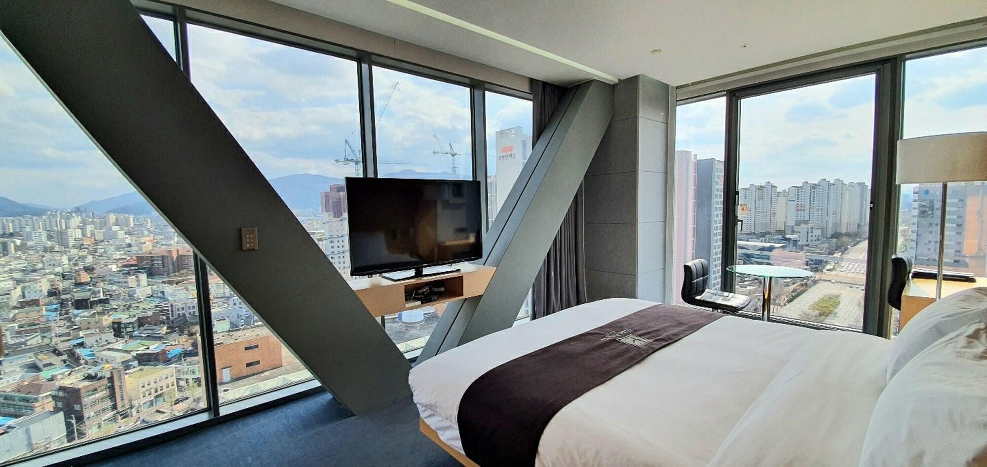 Eldis Regent Hotel Тэгу Экстерьер фото